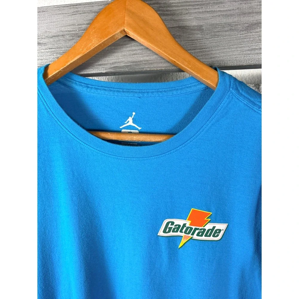 Jordan Gatorade Be Like Mike Long Sleeve Shirt Mens Small Aqua Blue Nike